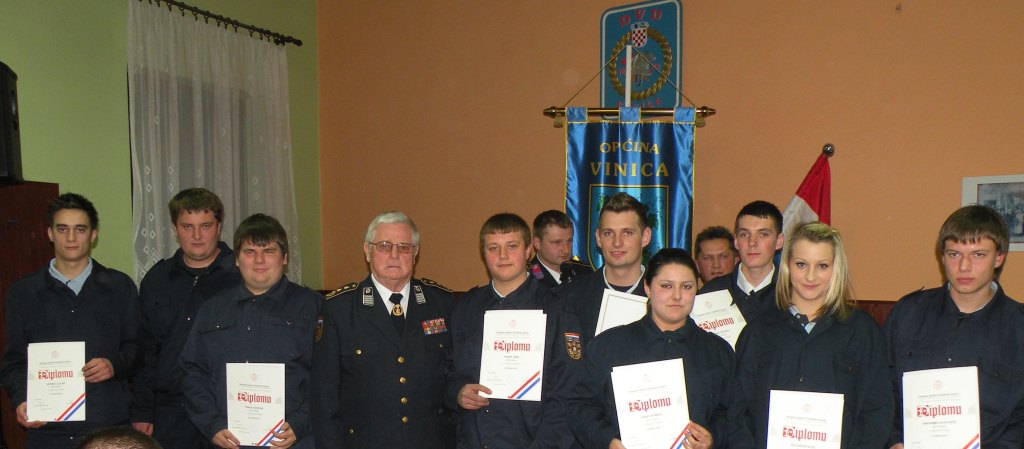 3-novi-vatrogasci-u-2012